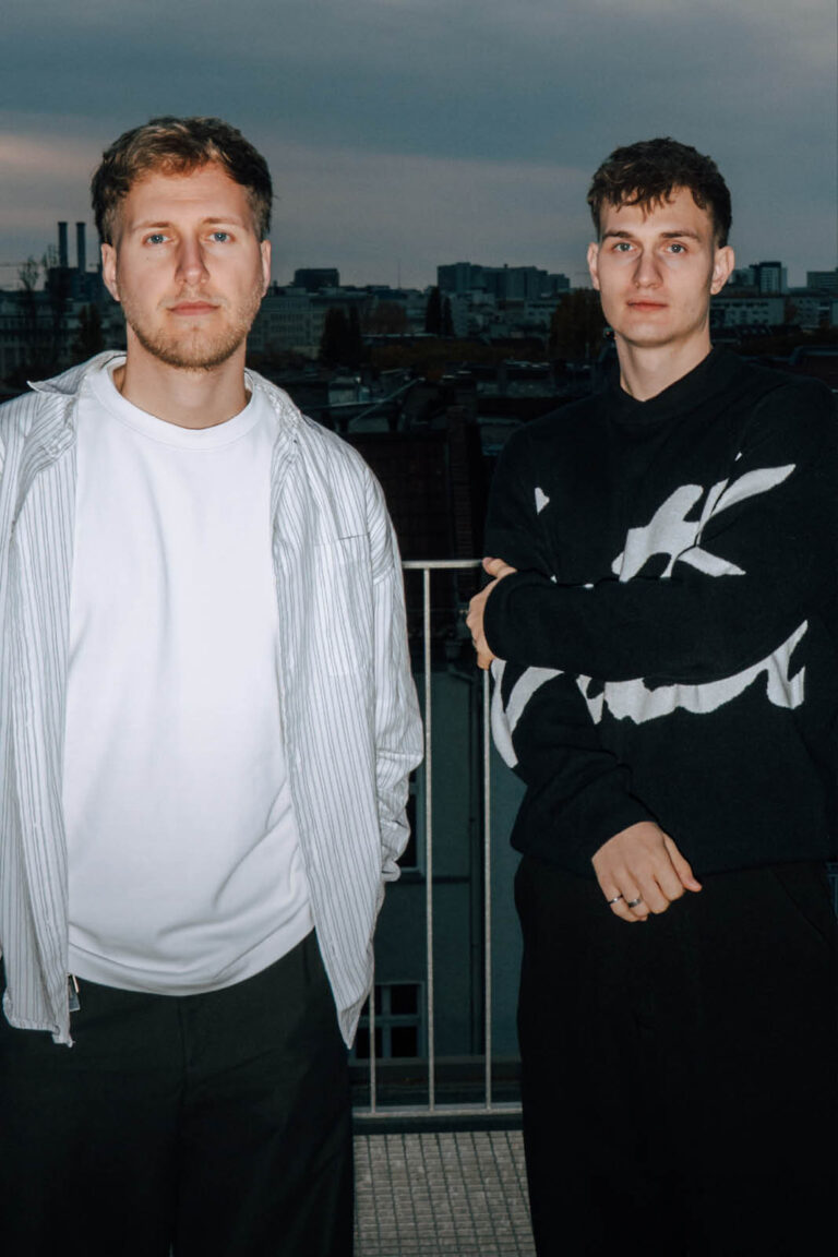 Otis X NØAH